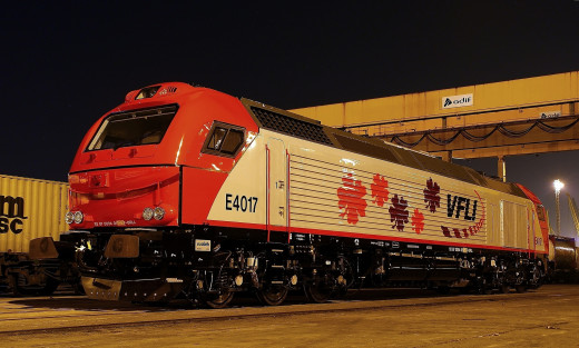 939612 (a): :2048x1230